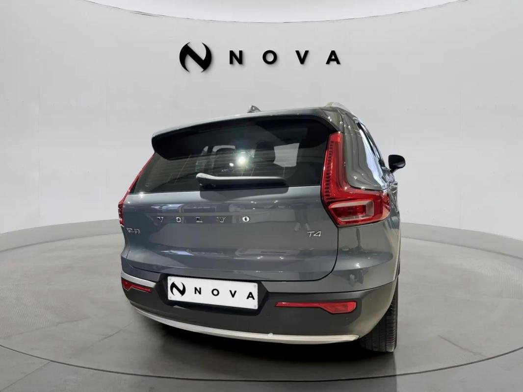 Volvo XC40 - Photo 8