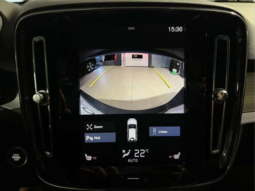 Volvo XC60 - Photo 17
