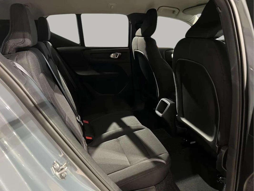 Volvo XC60 - Photo 19