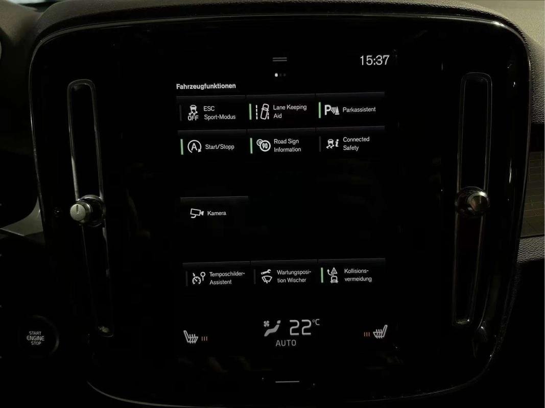Volvo XC60 - Photo 25