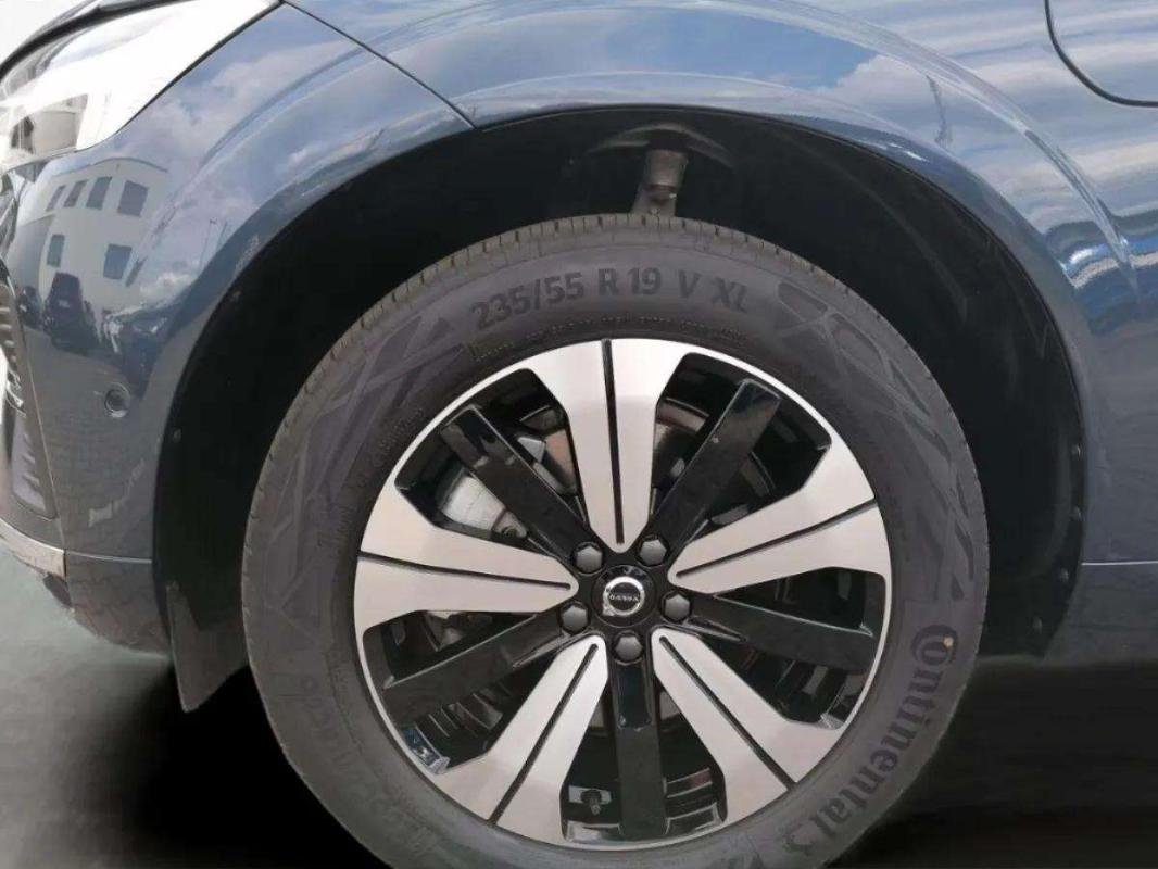 Volvo XC60 - Photo 13