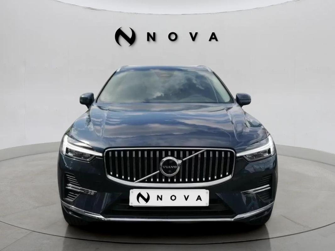 Volvo XC60 - Photo 8
