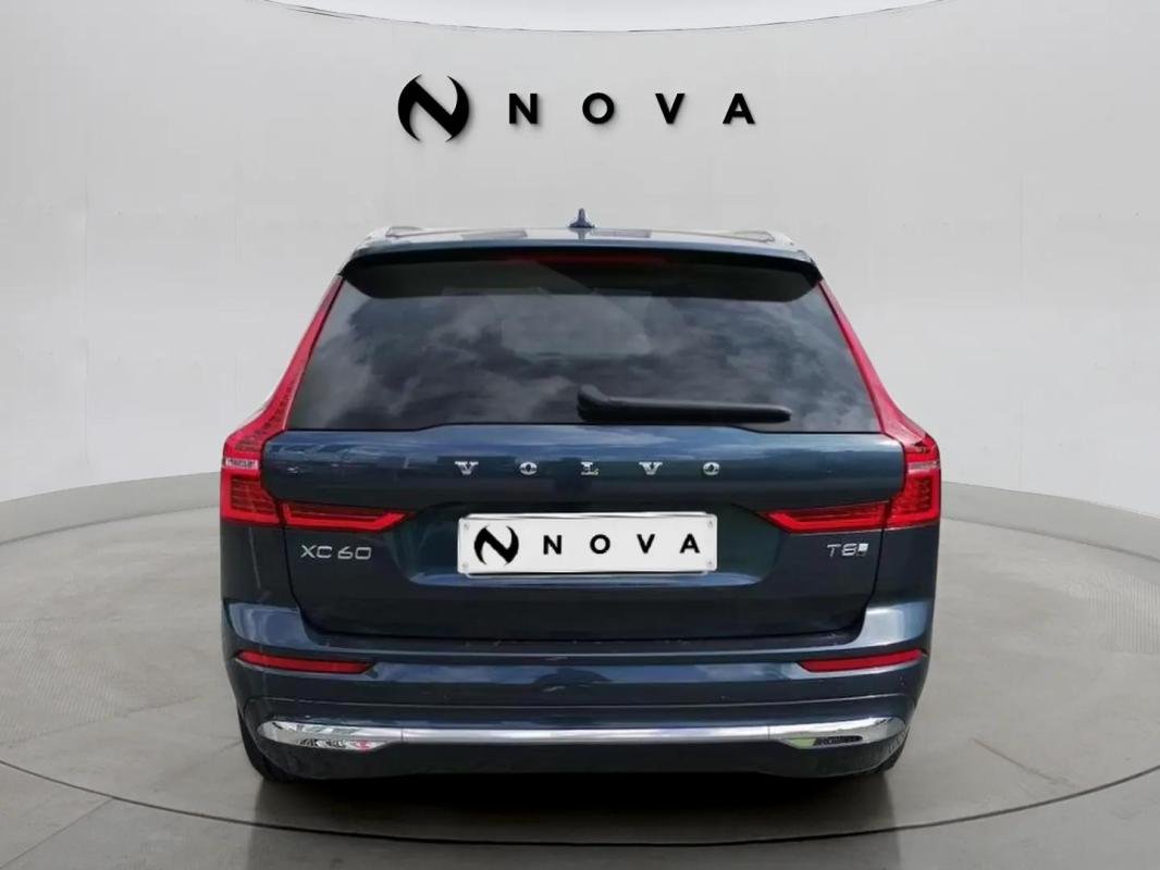 Volvo XC60 - Photo 9