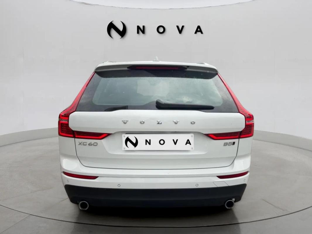 Volvo XC60 - Photo 8