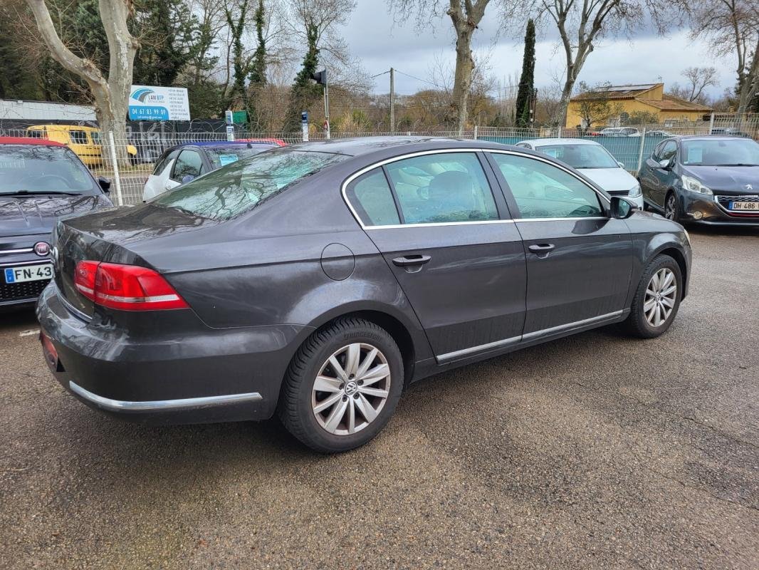 Volkswagen Passat - Photo 5