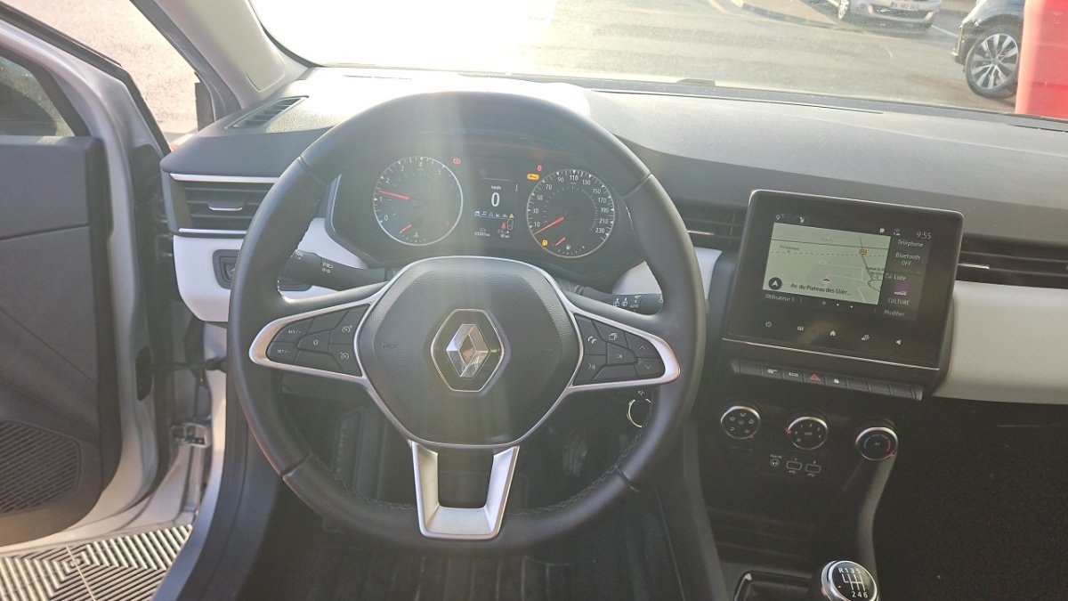 Renault Clio - Photo 11