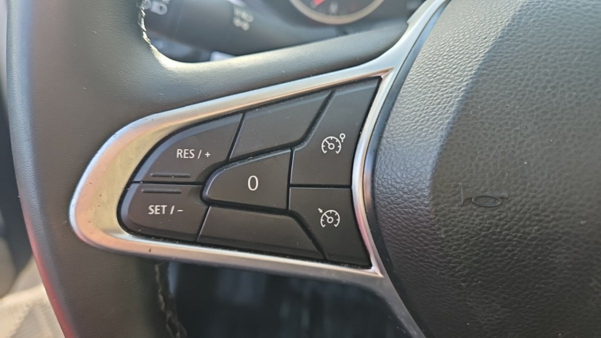 Renault Clio - Photo 17