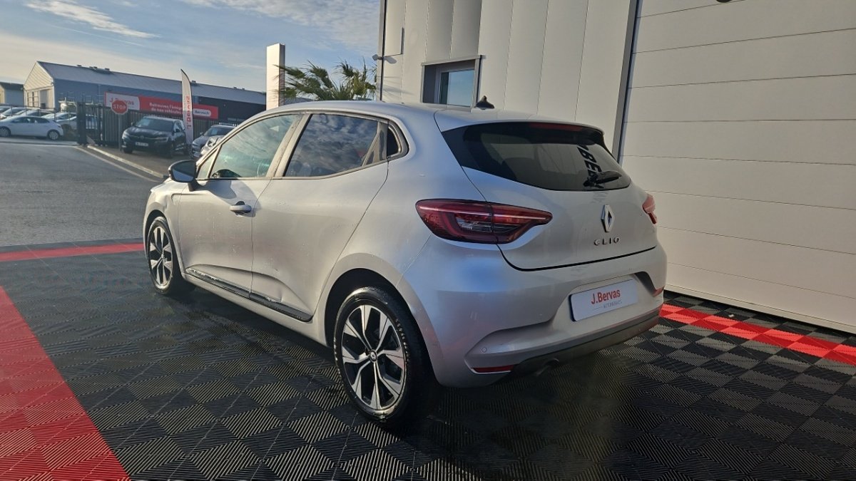 Renault Clio - Photo 2