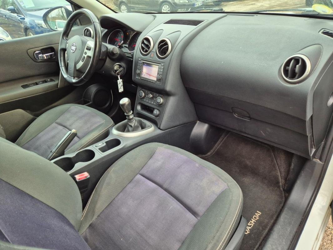 Nissan Qashqai - Photo 6