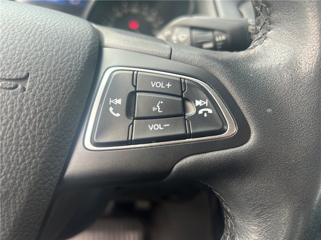 Ford Focus - Photo 14