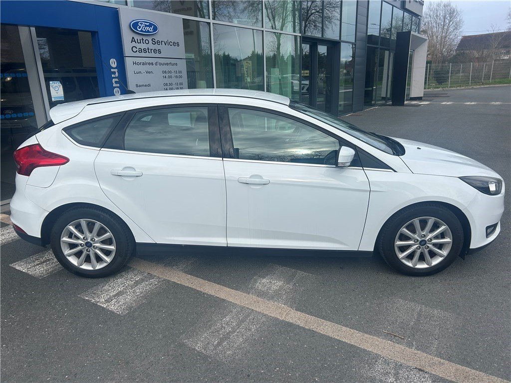 Ford Focus - Photo 4