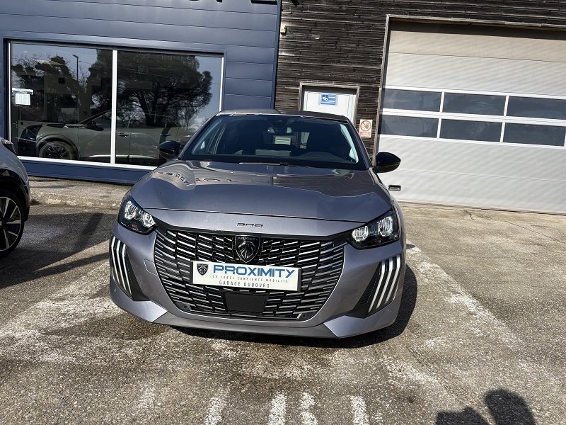 Peugeot 208 - Photo 2