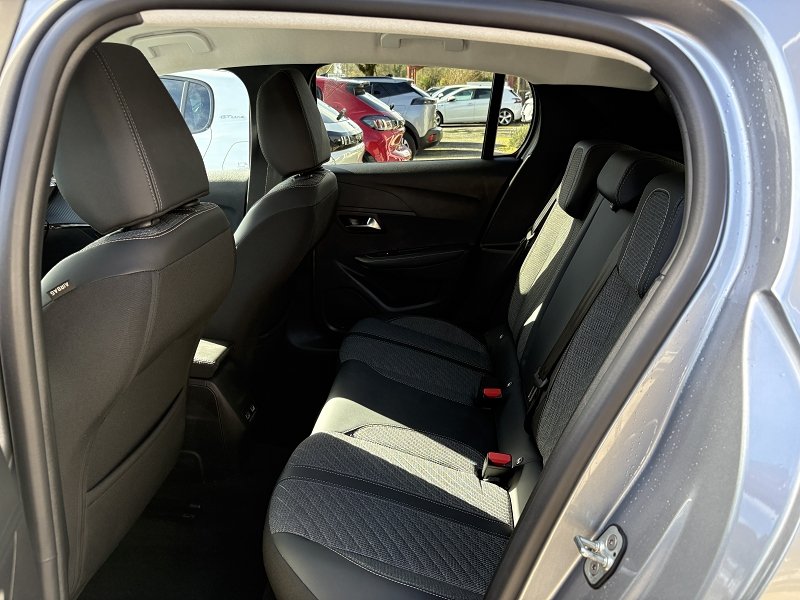 Peugeot 208 - Photo 7