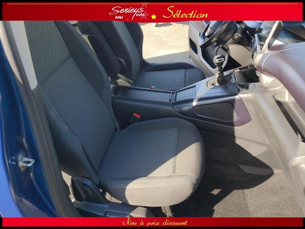 Peugeot Rifter - Photo 21