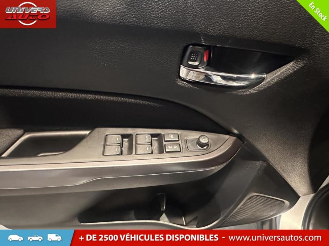 Suzuki Vitara - Photo 12