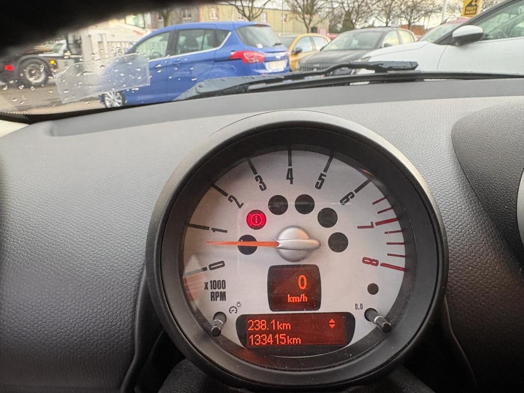 Mini Countryman - Photo 11