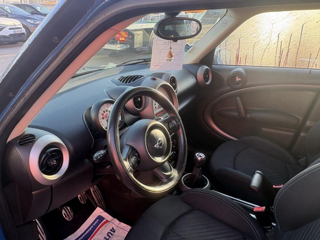 Mini Countryman - Photo 12