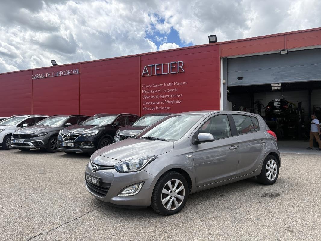 Hyundai i20 - Photo 3