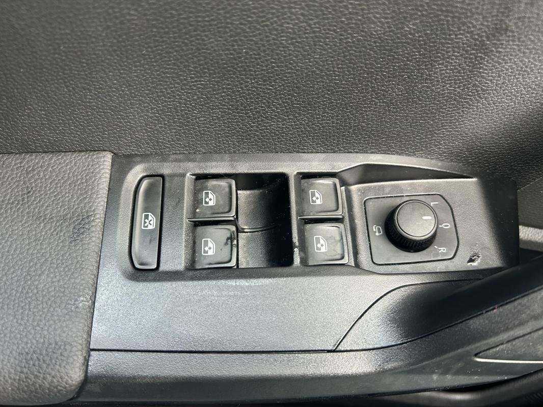 Seat Ibiza - Photo 17
