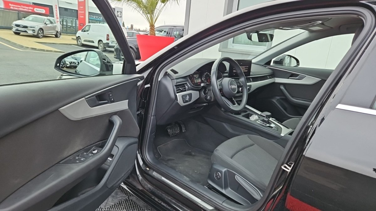 Audi A4 Avant - Photo 13