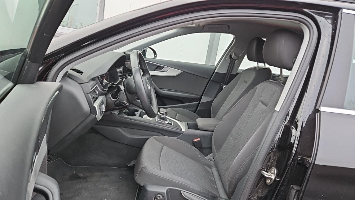 Audi A4 Avant - Photo 14