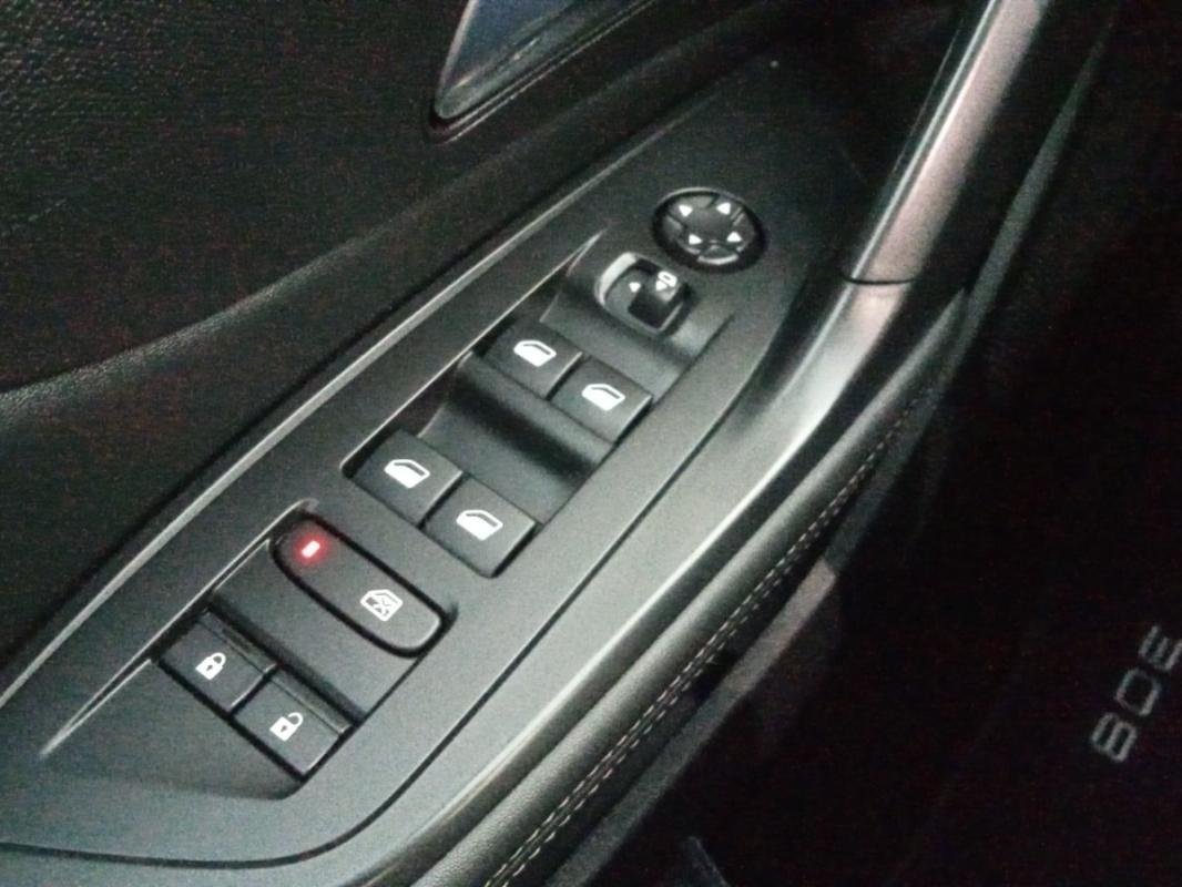 Peugeot 308 - Photo 15