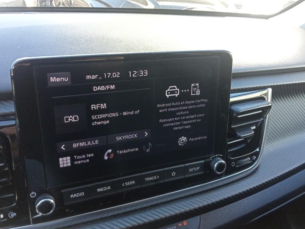 Kia Rio - Photo 19