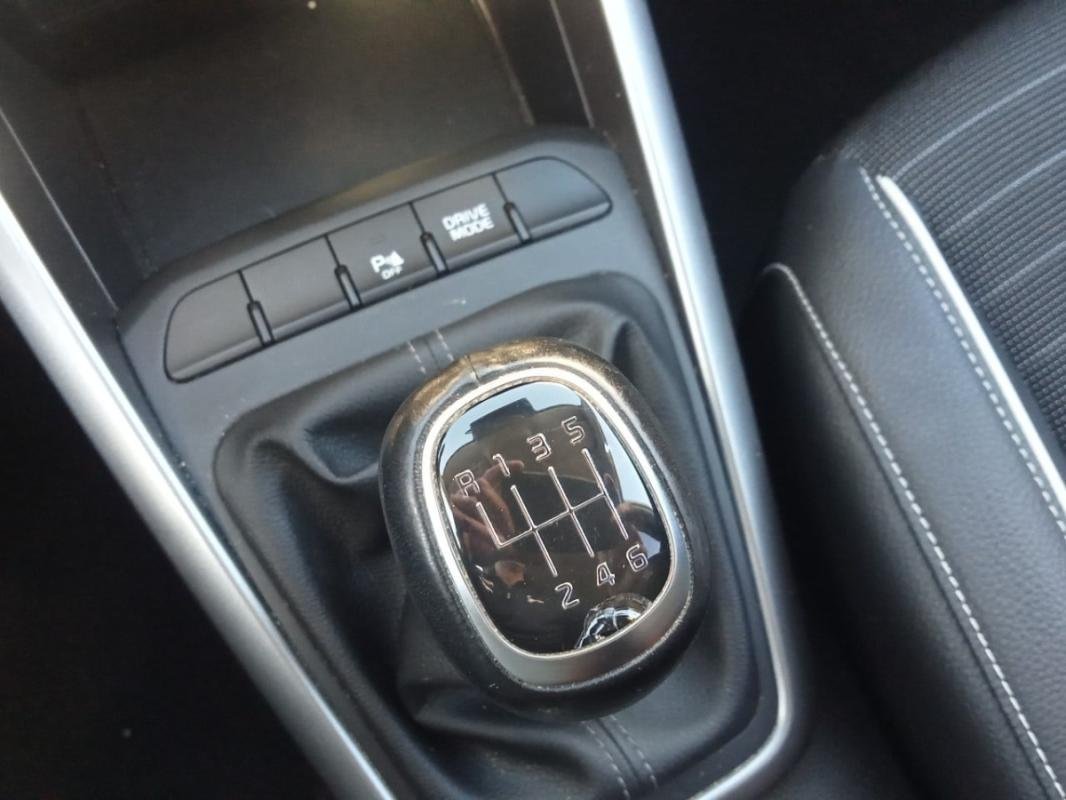 Kia Rio - Photo 24