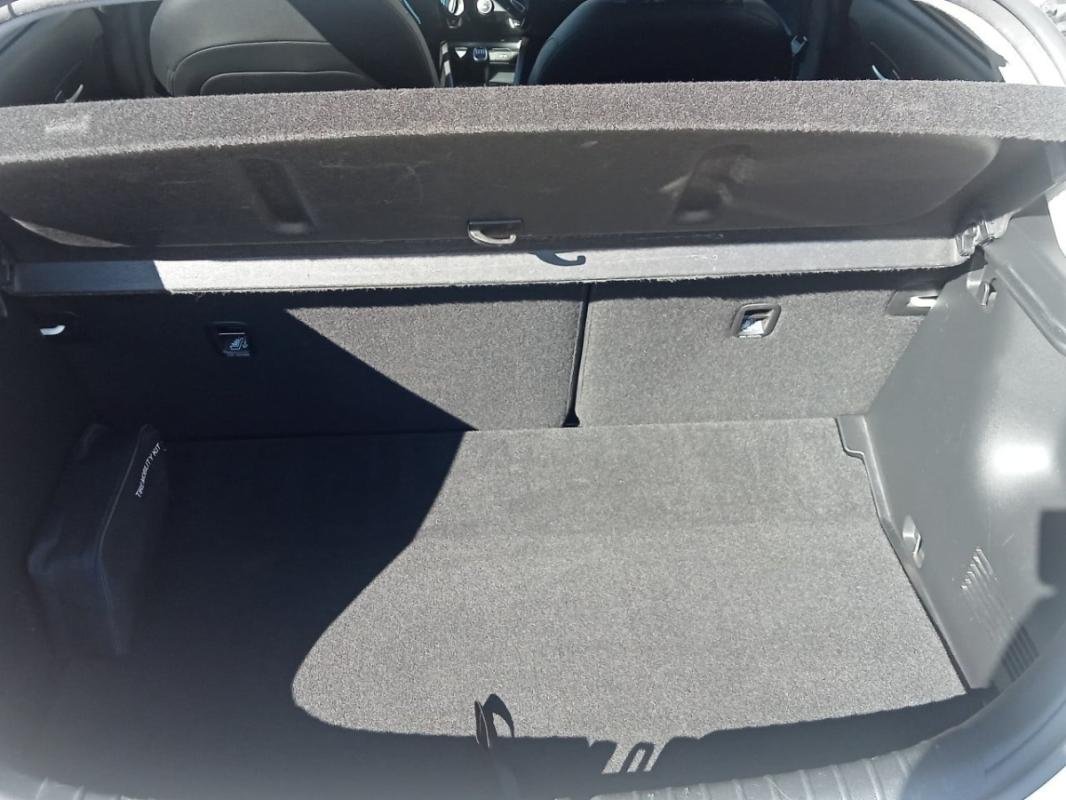 Kia Rio - Photo 29