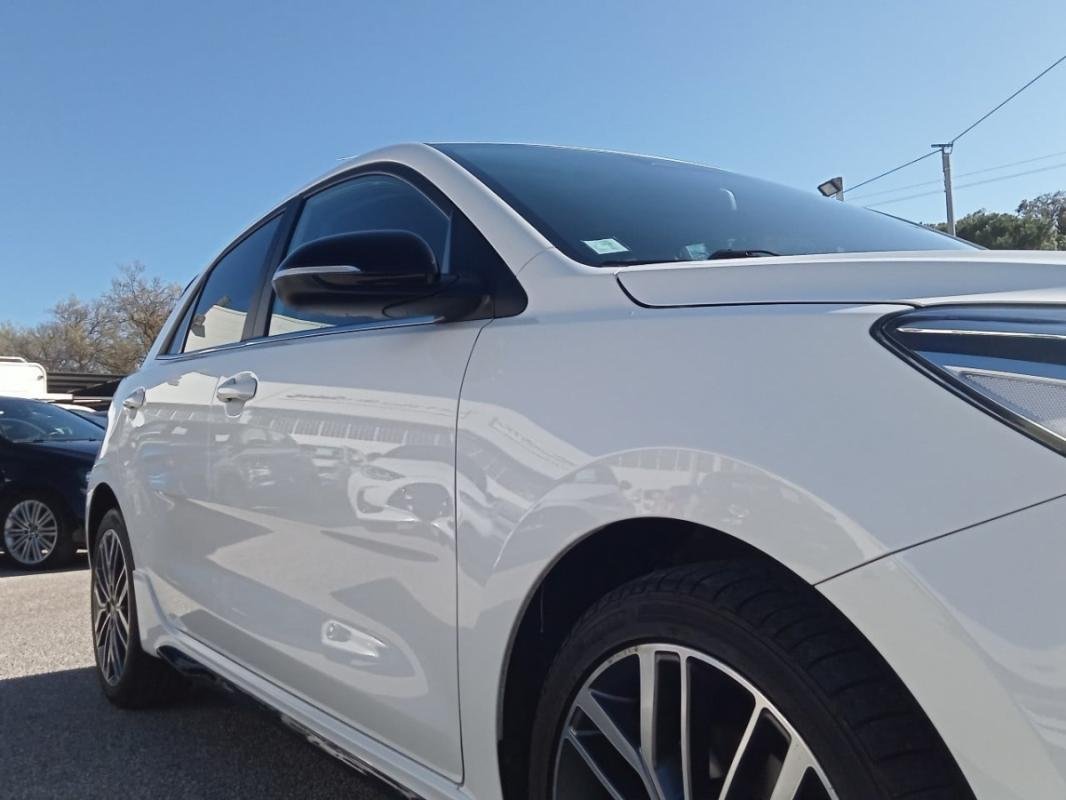 Kia Rio - Photo 37