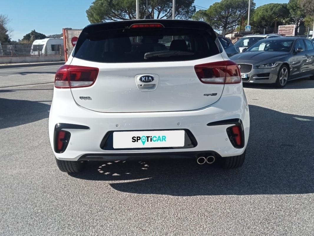 Kia Rio - Photo 48