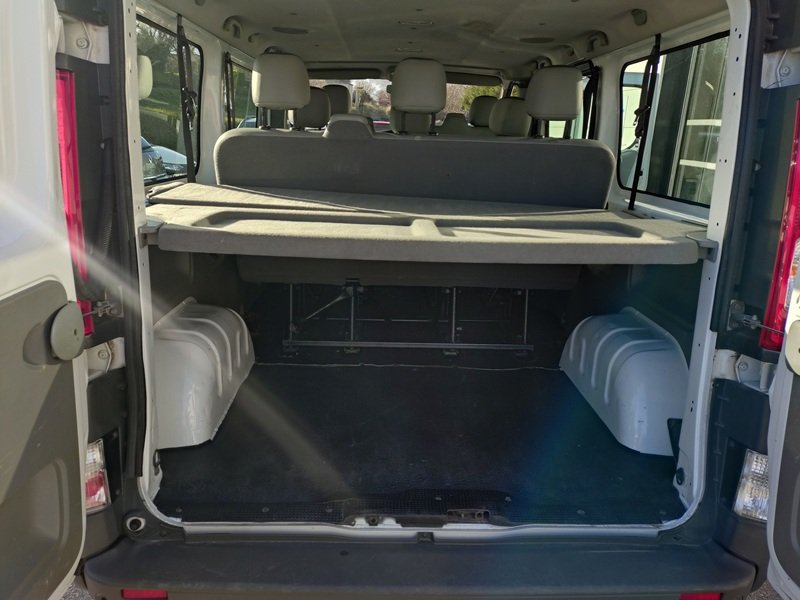 Opel Vivaro - Photo 7