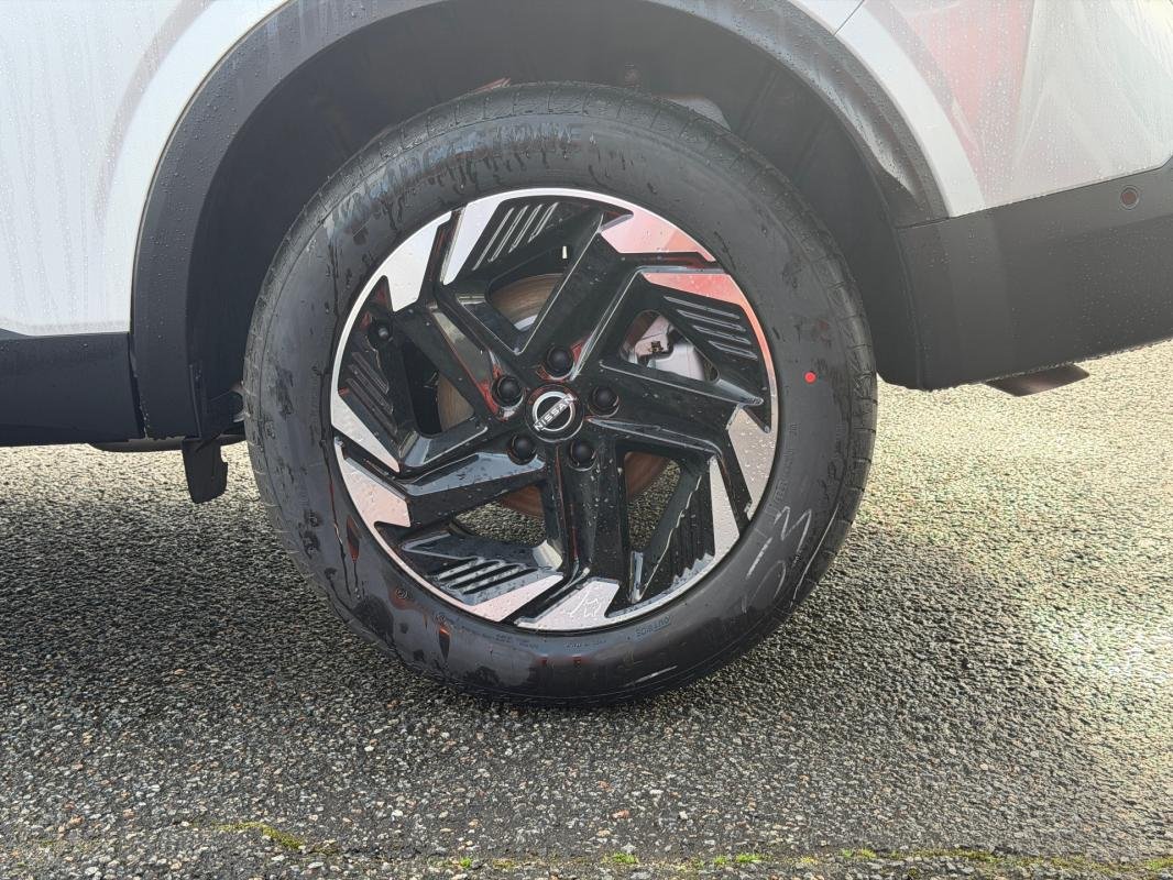 Nissan Qashqai - Photo 22