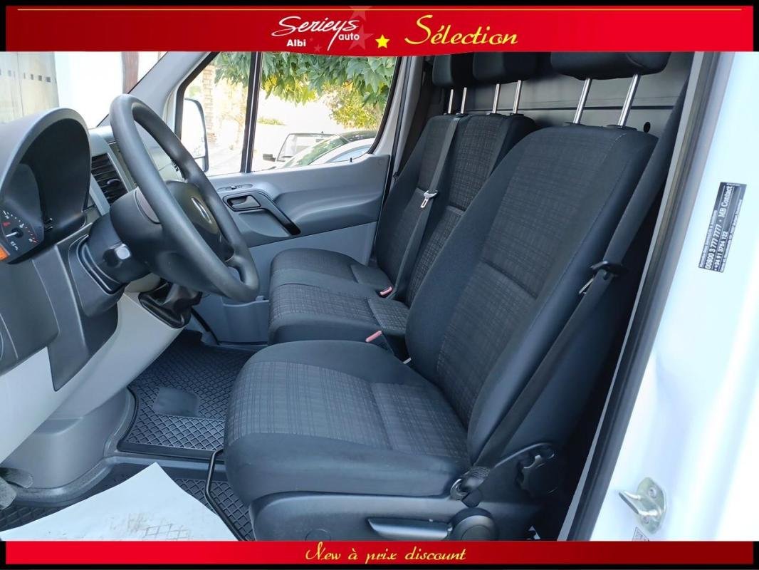 Mercedes Sprinter - Photo 20