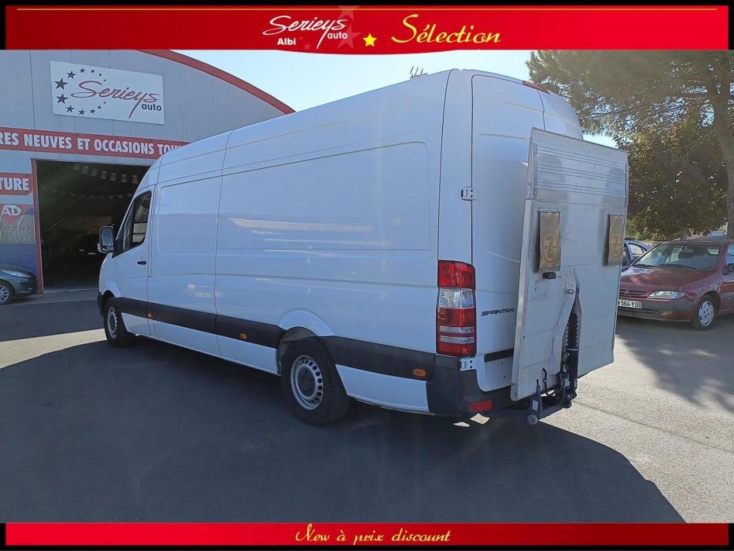 Mercedes Sprinter - Photo 2