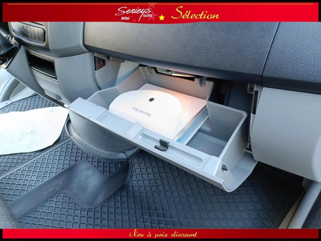 Mercedes Sprinter - Photo 23