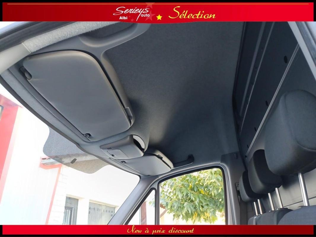 Mercedes Sprinter - Photo 37