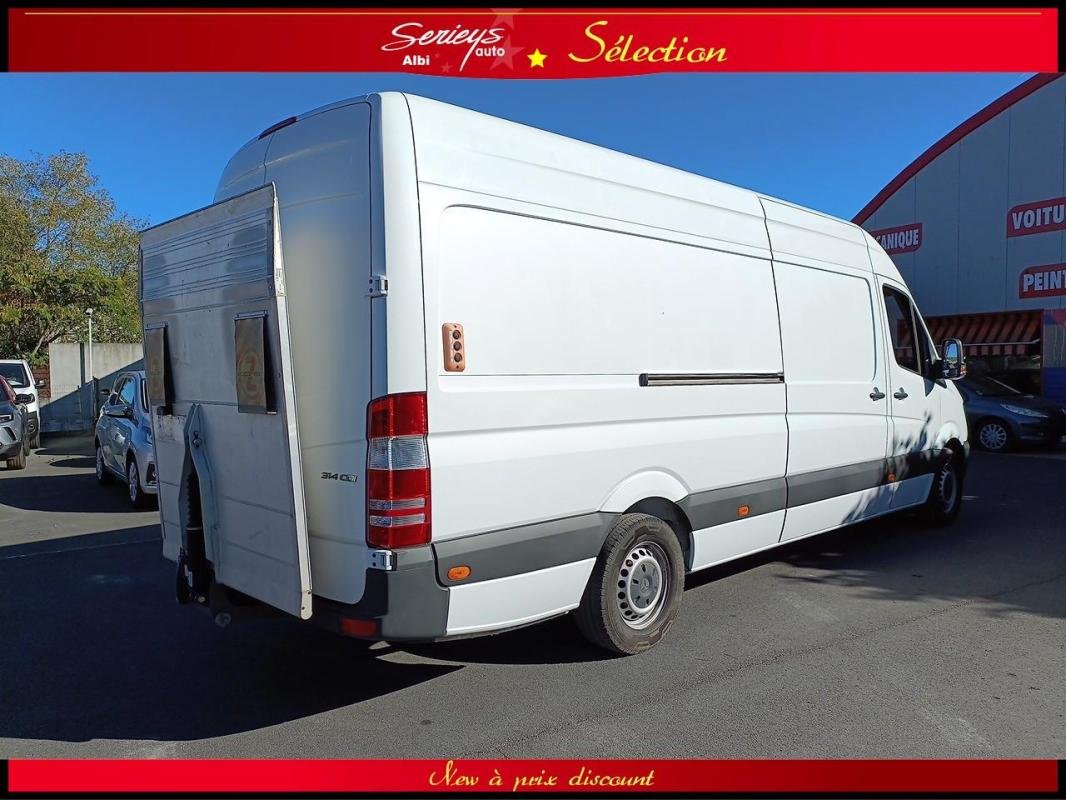 Mercedes Sprinter - Photo 7