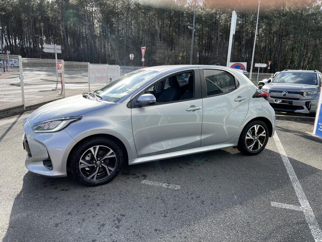 Toyota Yaris - Photo 16