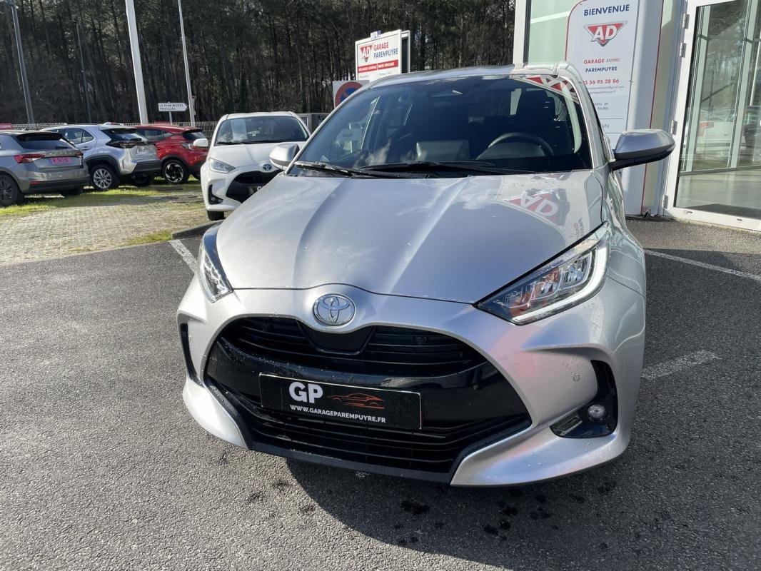 Toyota Yaris - Photo 8