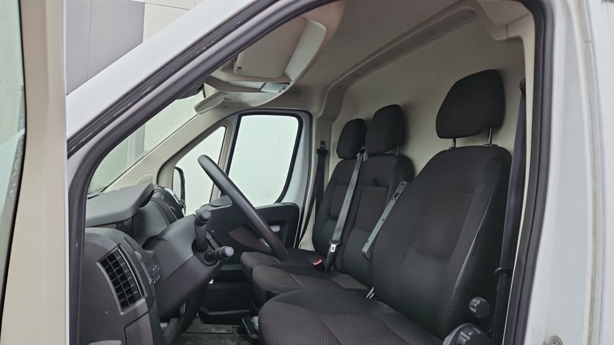 Peugeot Boxer - Photo 13