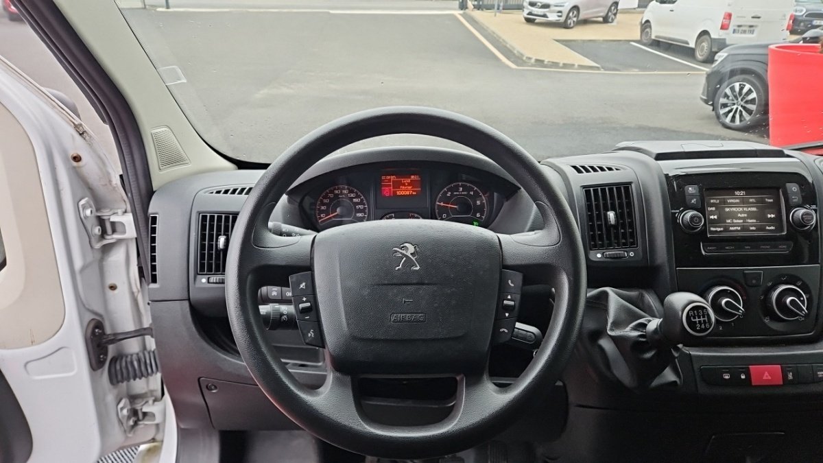 Peugeot Boxer - Photo 15