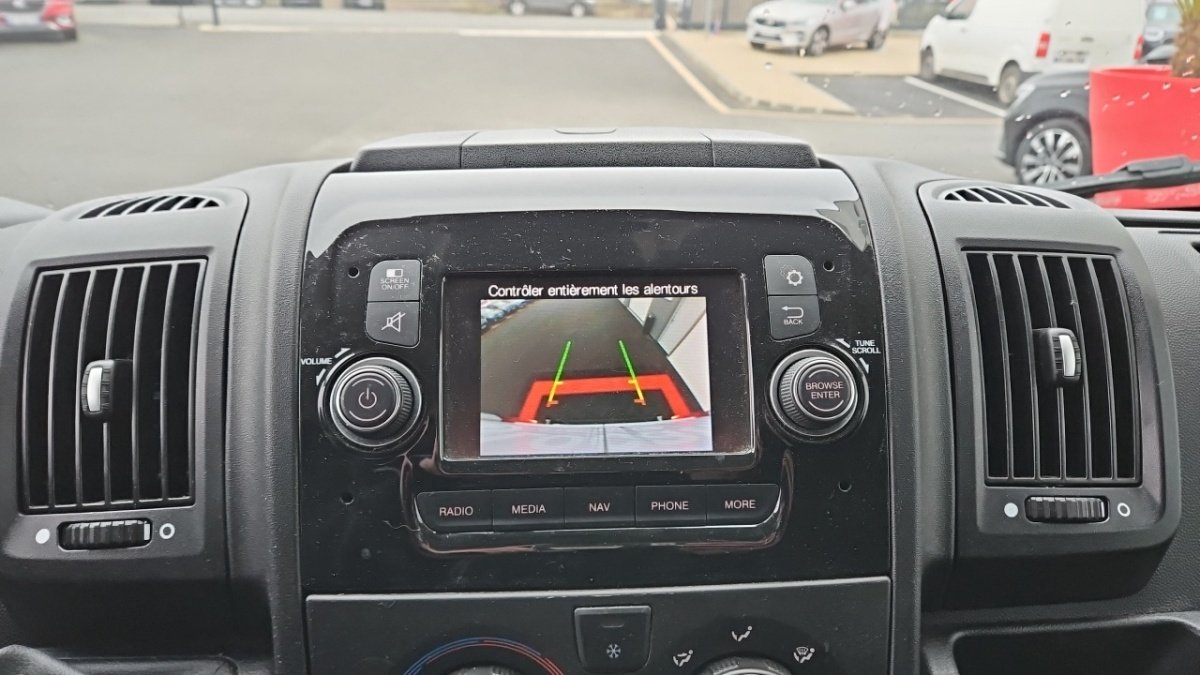 Peugeot Boxer - Photo 16