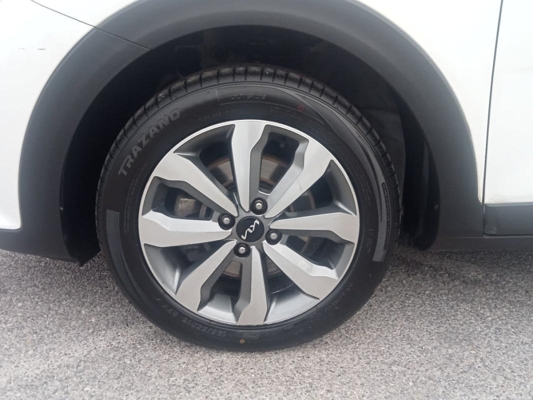 Kia Stonic - Photo 11