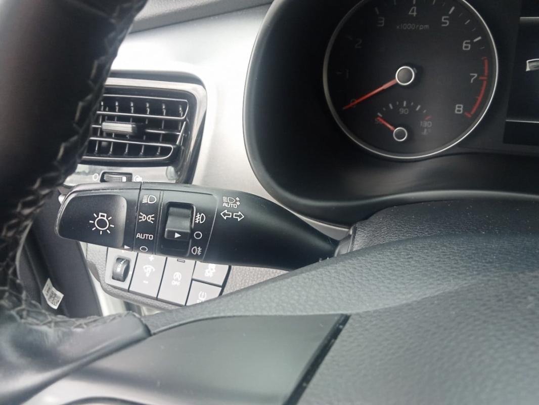 Kia Stonic - Photo 15