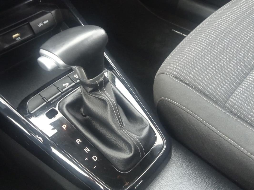 Kia Stonic - Photo 25