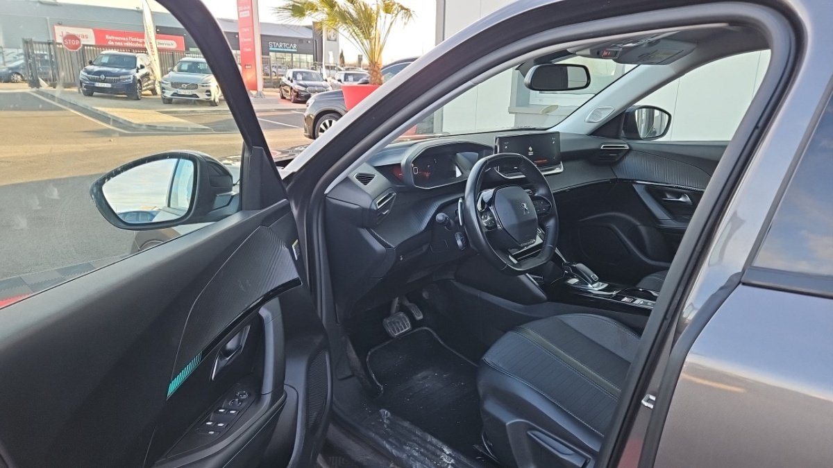 Peugeot 2008 - Photo 11