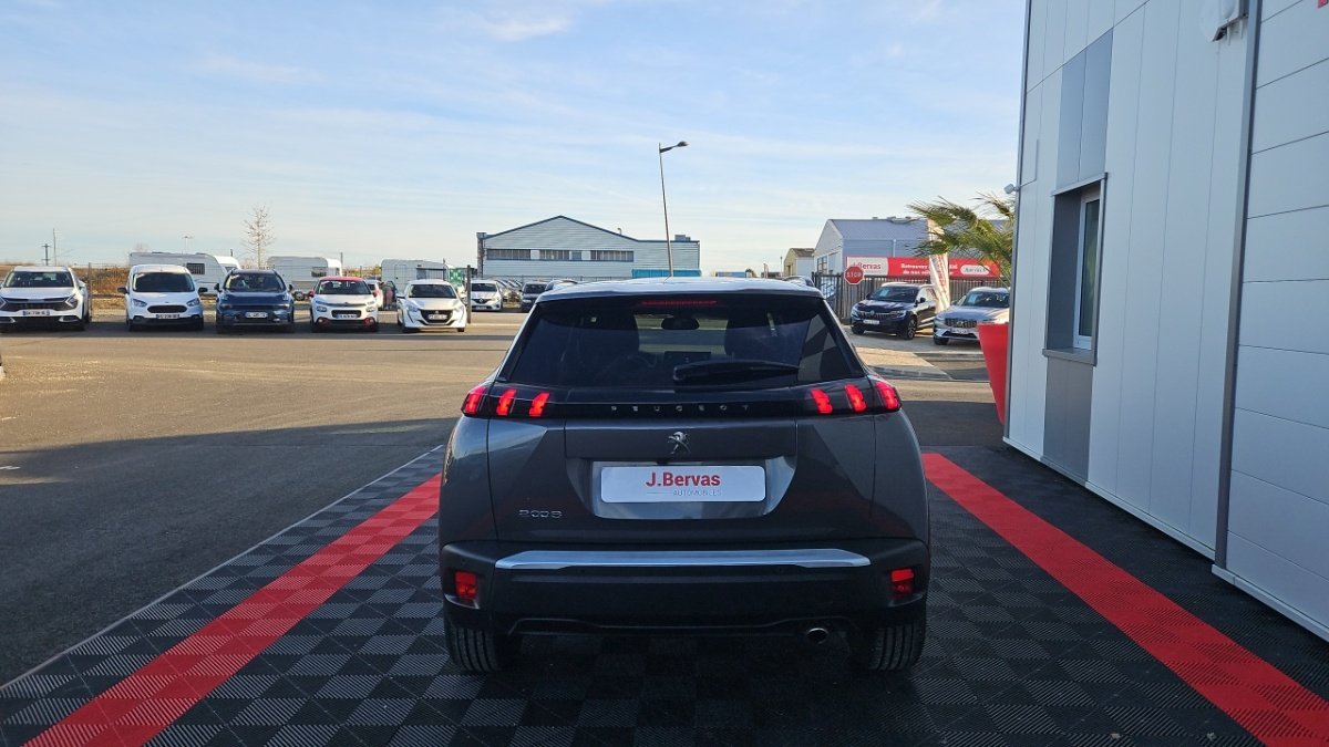 Peugeot 2008 - Photo 4
