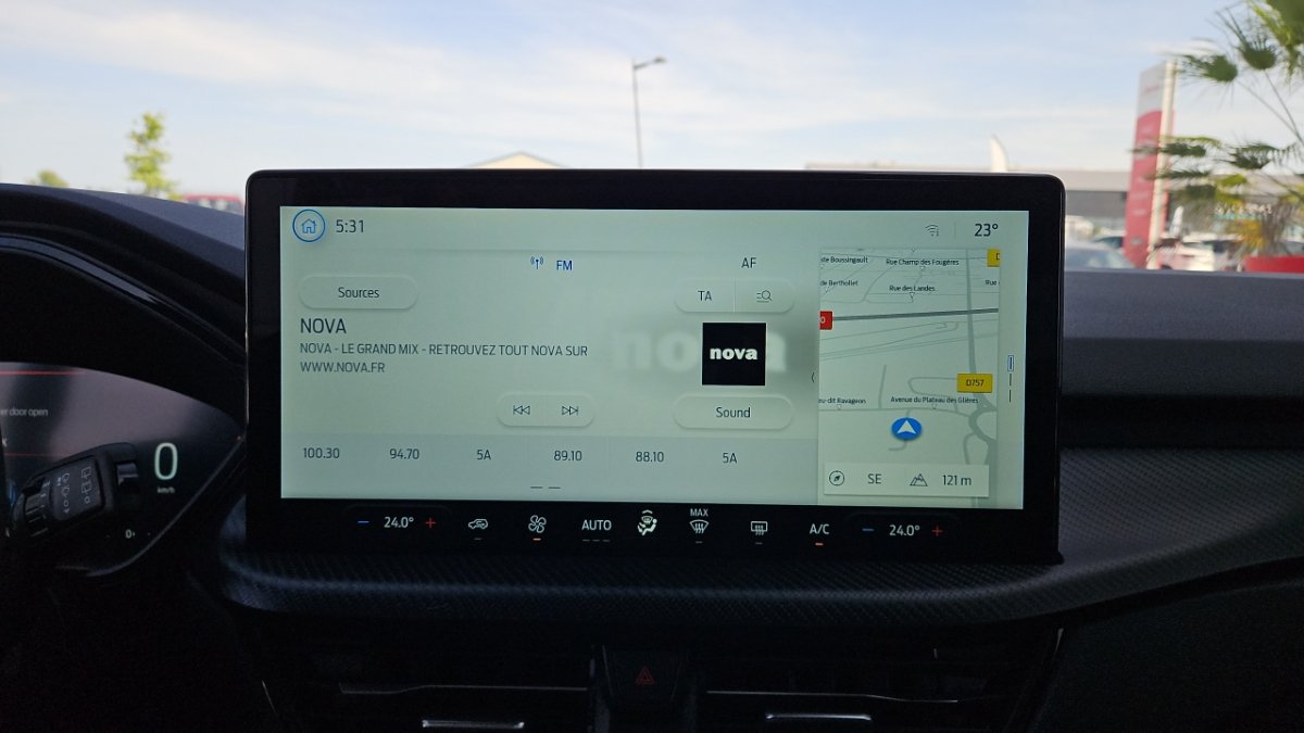 Ford Kuga - Photo 17