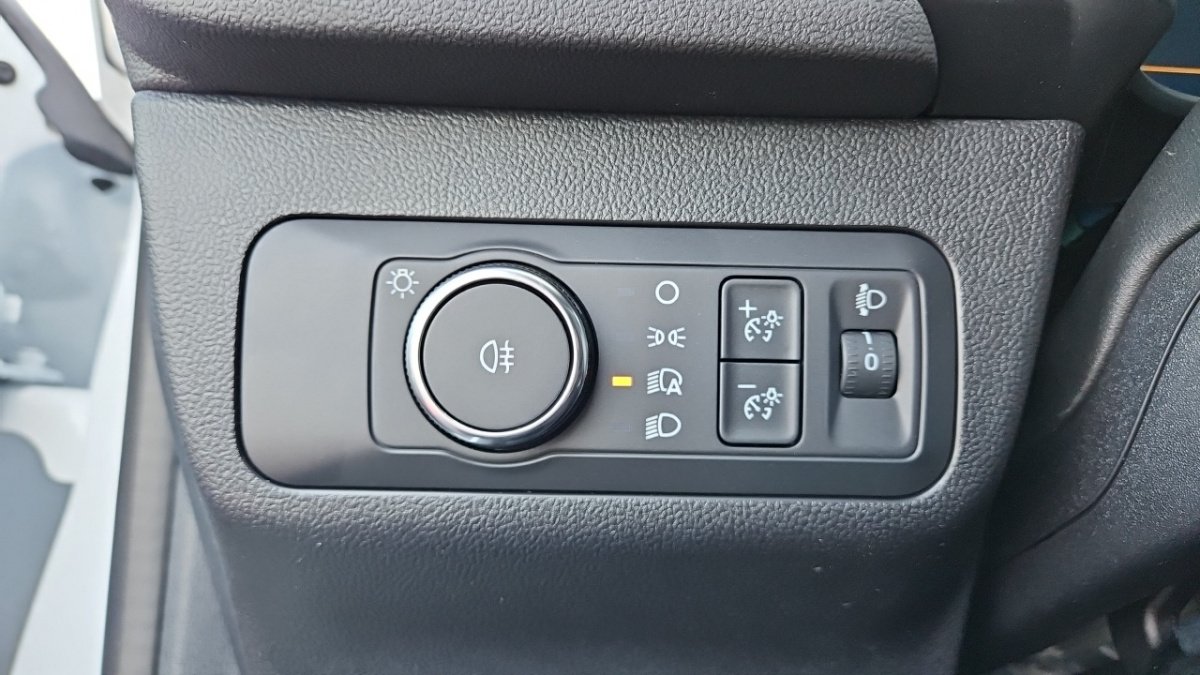 Ford Kuga - Photo 25